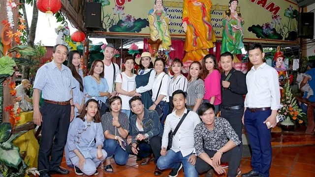 Đêm nhạc ấm tình người tại đất Bàu Cối